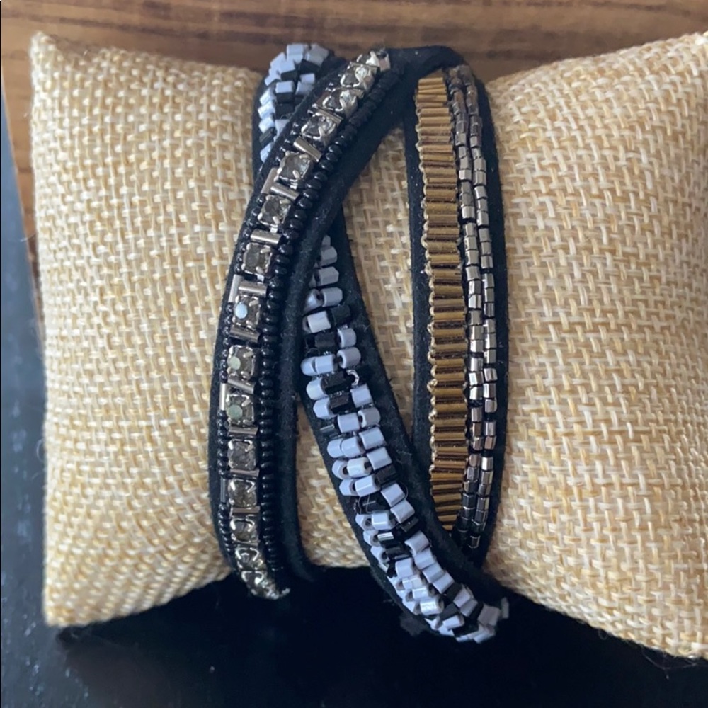 Wrap bracelet / choker necklace